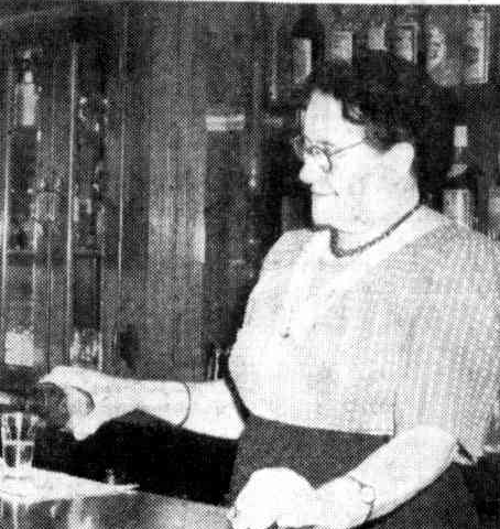 Lily Dear 40 years a barmaid